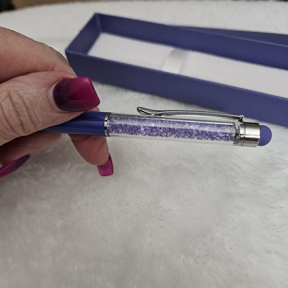 LeVian Violet diamond Theme Crystal Pen/Stylus in original box, 2023 - Picture 5 of 6